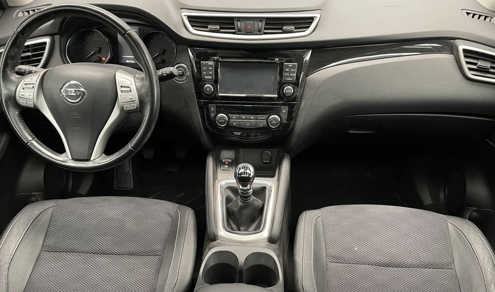 Nissan Qashqai usata a Novara (11)