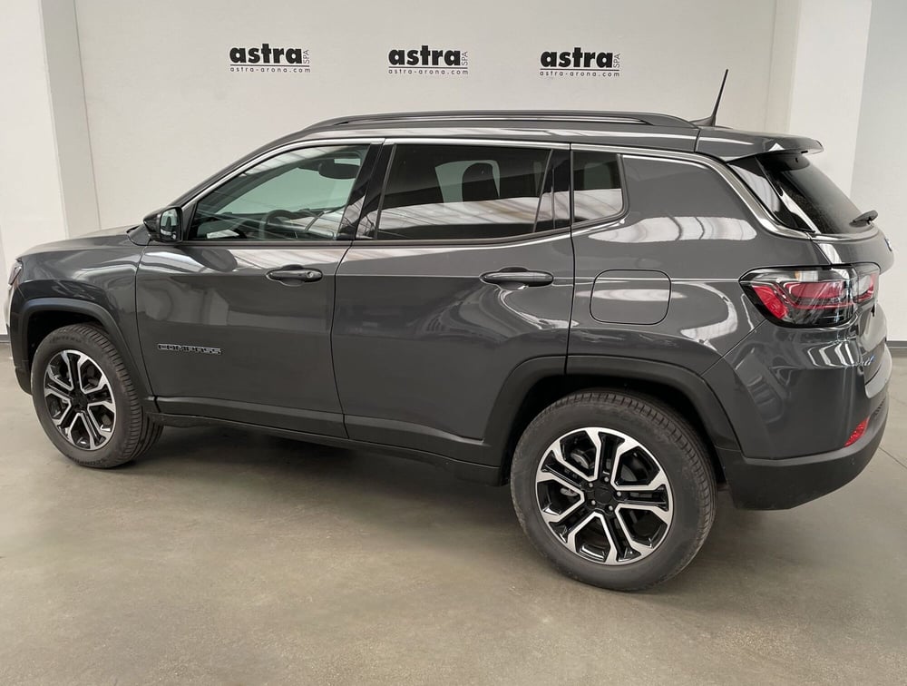 Jeep Compass usata a Novara (6)