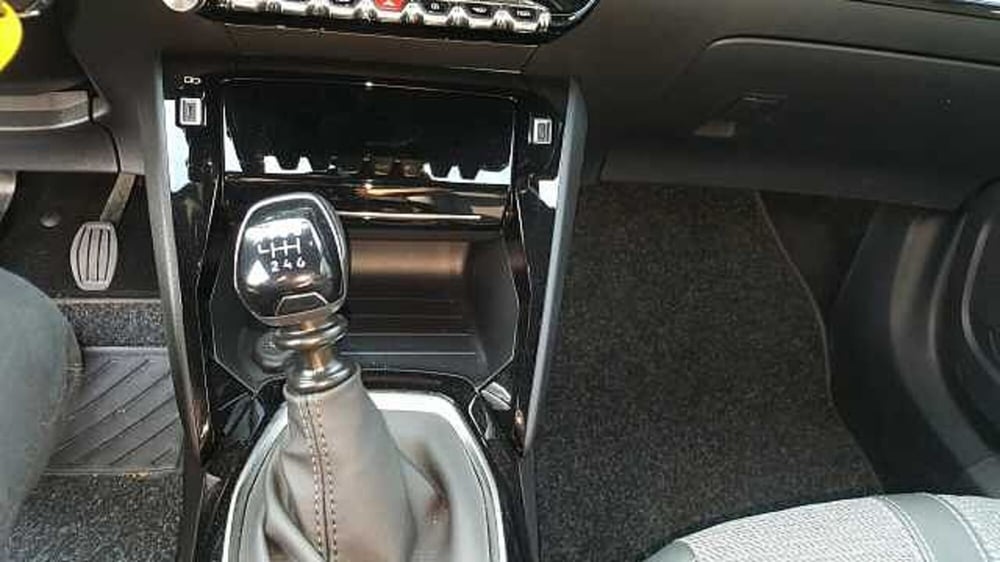 Peugeot 2008 nuova a Messina (14)