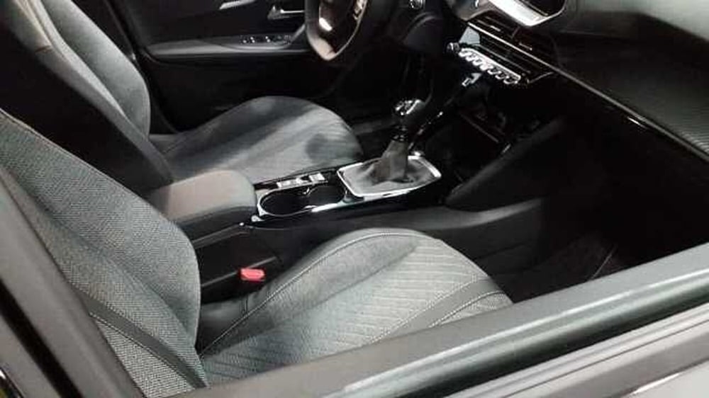 Peugeot 2008 nuova a Messina (6)