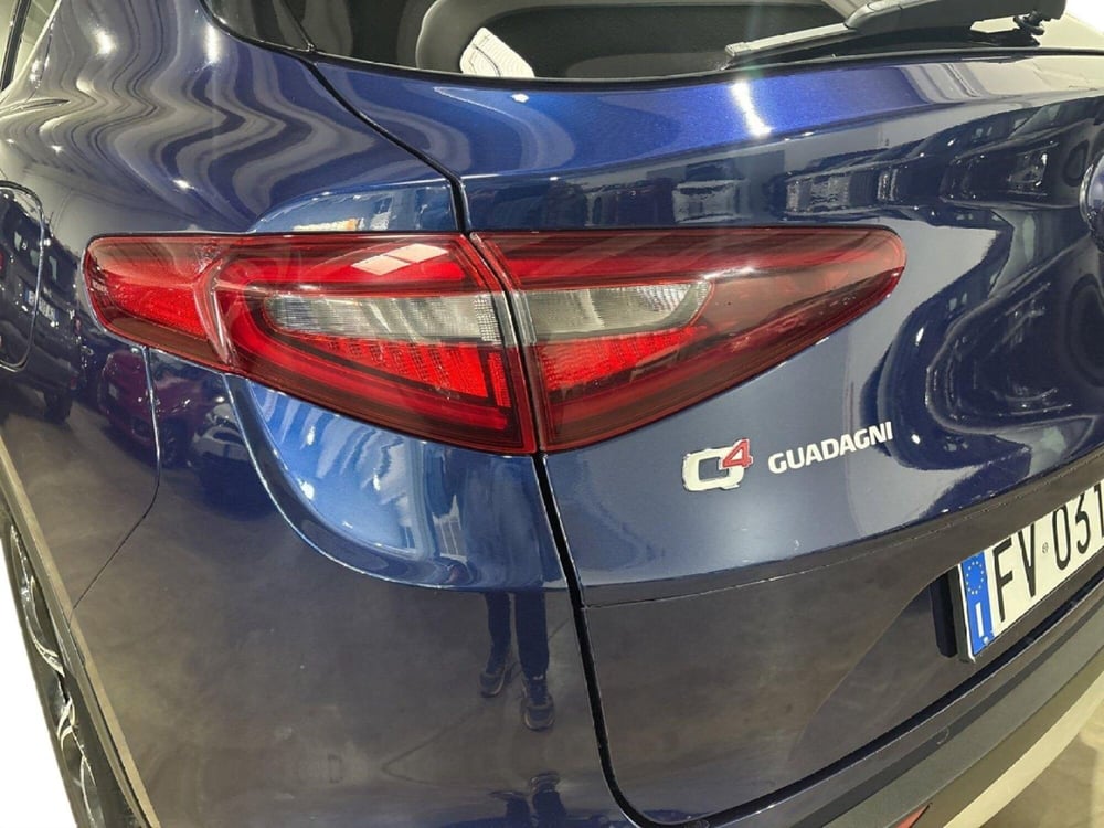 Alfa Romeo Stelvio usata a Caltanissetta (10)