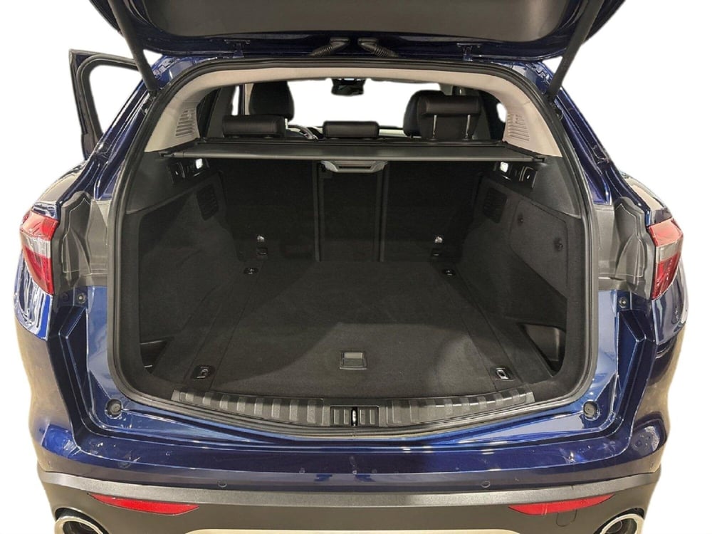 Alfa Romeo Stelvio usata a Caltanissetta (14)