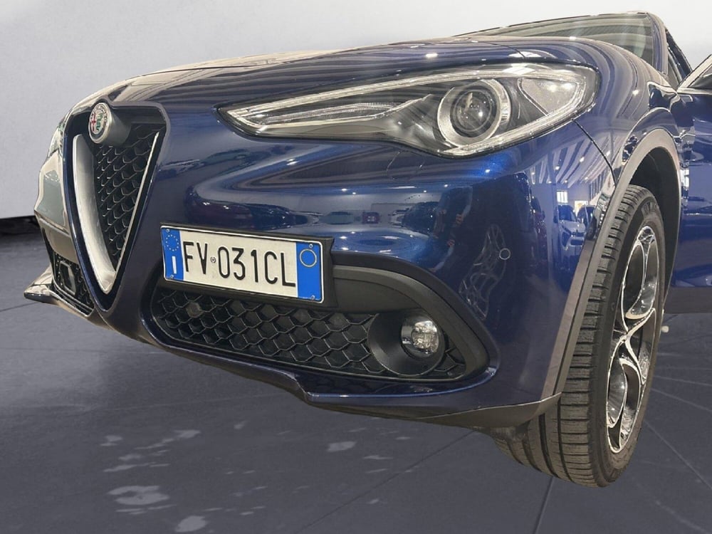 Alfa Romeo Stelvio usata a Caltanissetta (16)