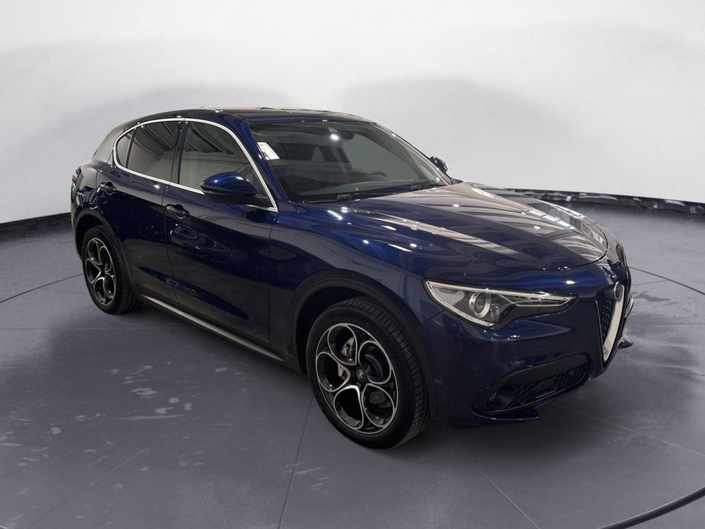 Alfa Romeo Stelvio usata a Caltanissetta (2)