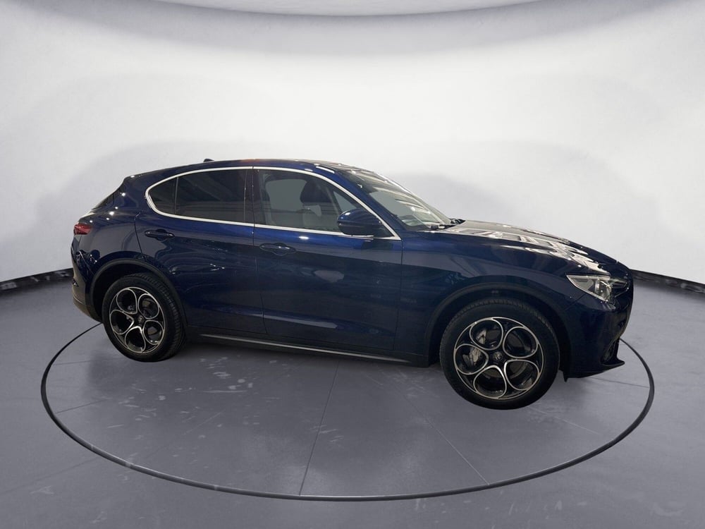 Alfa Romeo Stelvio usata a Caltanissetta (8)