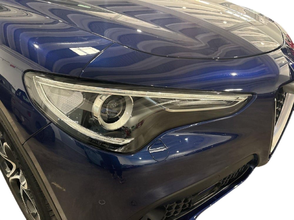Alfa Romeo Stelvio usata a Caltanissetta (9)