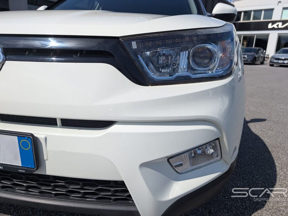 Ssangyong Tivoli usata a Livorno (12)