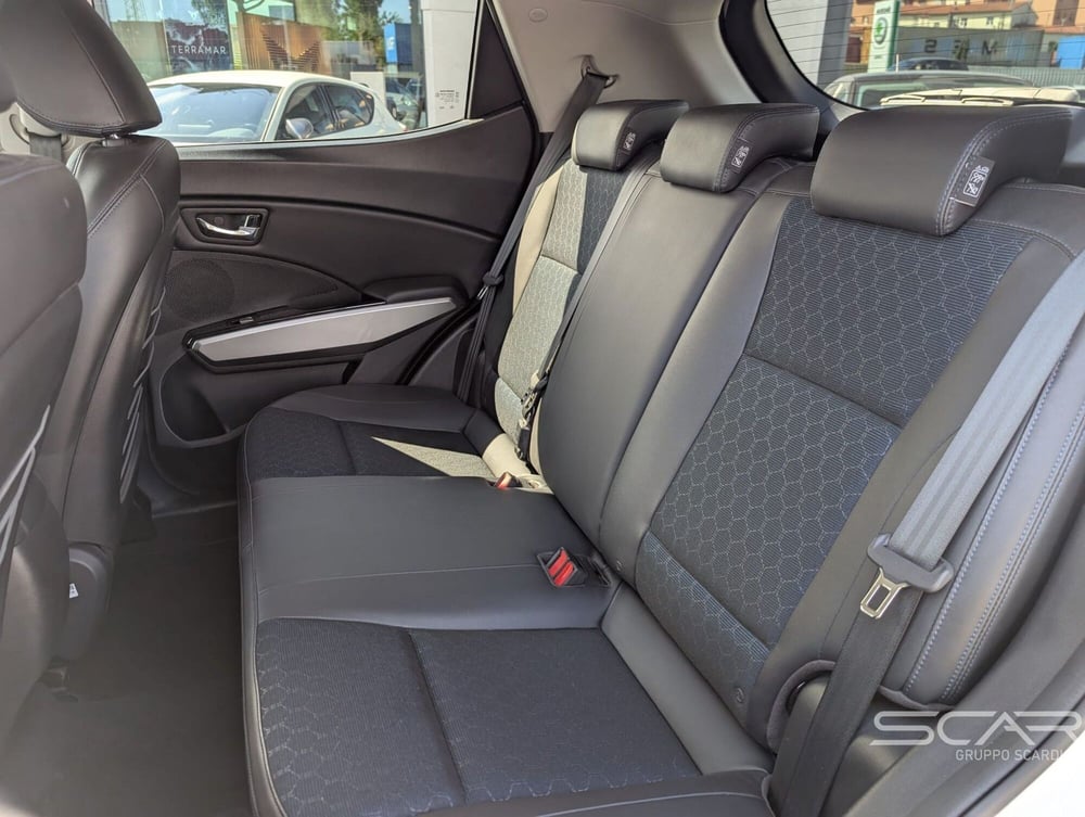 Ssangyong Tivoli usata a Livorno (17)
