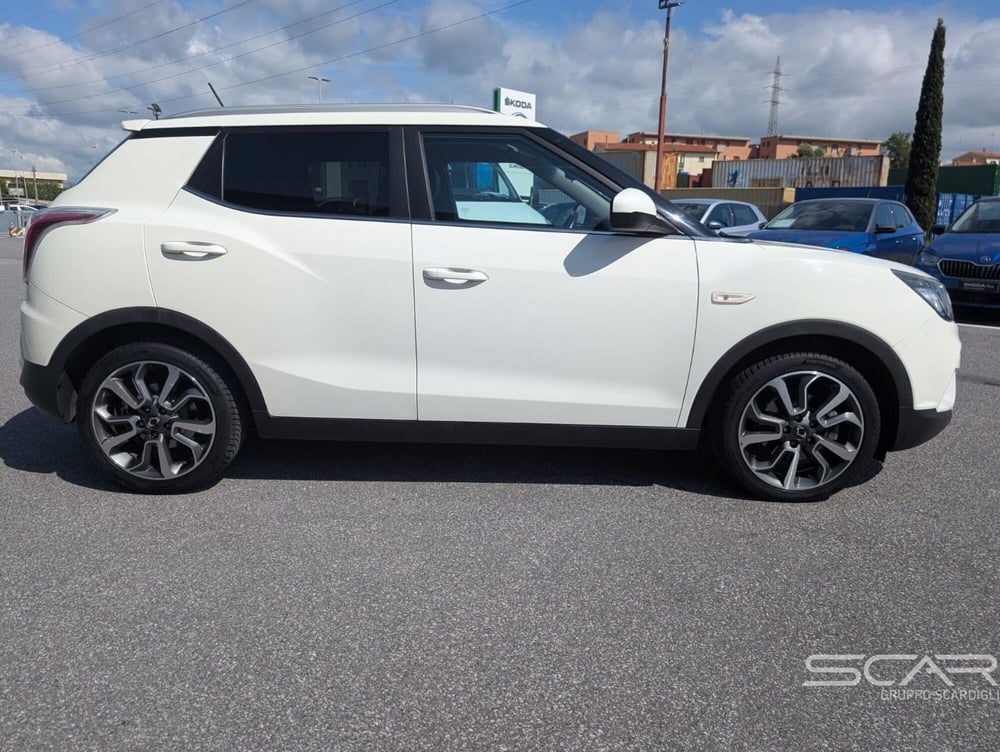 Ssangyong Tivoli usata a Livorno (4)