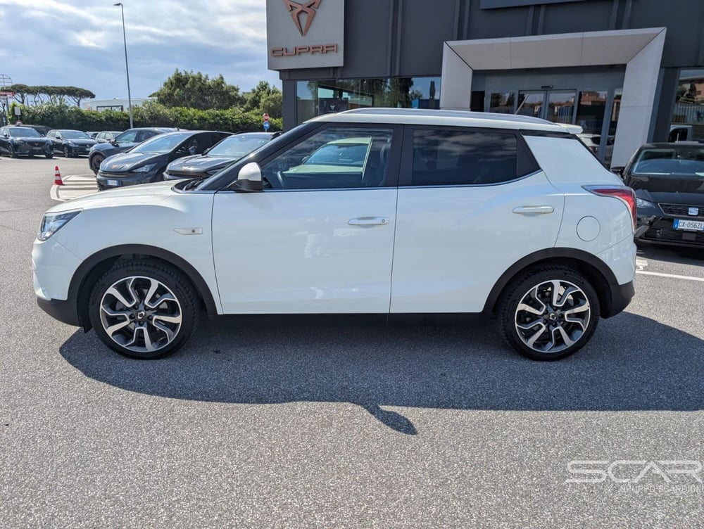 Ssangyong Tivoli usata a Livorno (8)