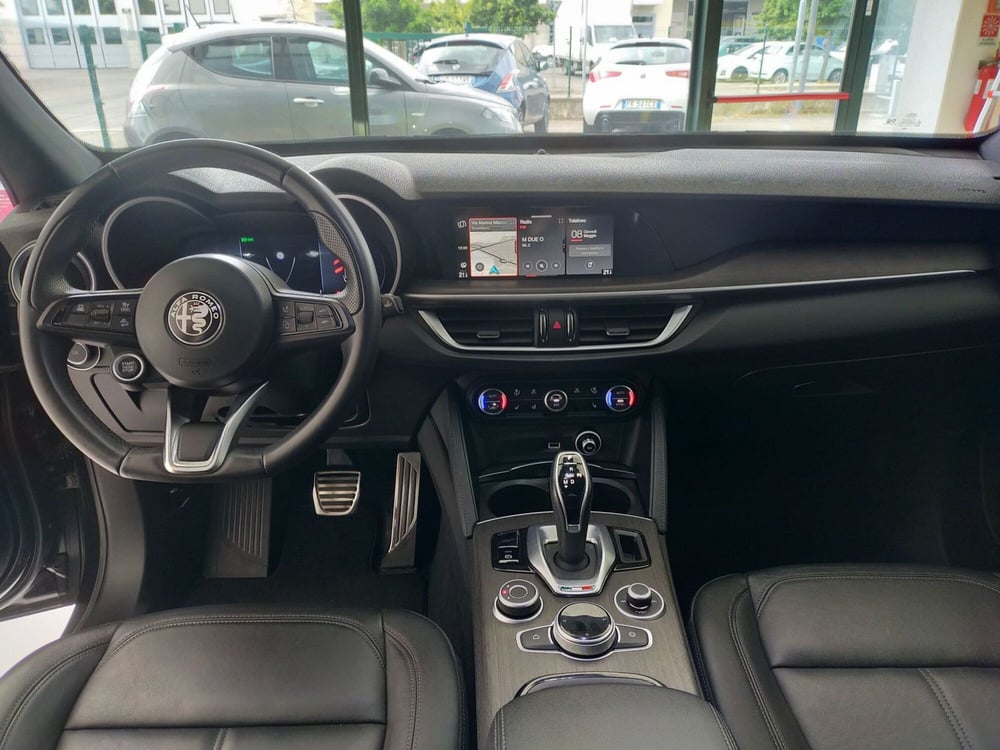 Alfa Romeo Stelvio usata a Reggio Emilia (15)