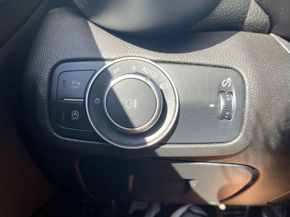 Alfa Romeo Giulia usata a La Spezia (17)