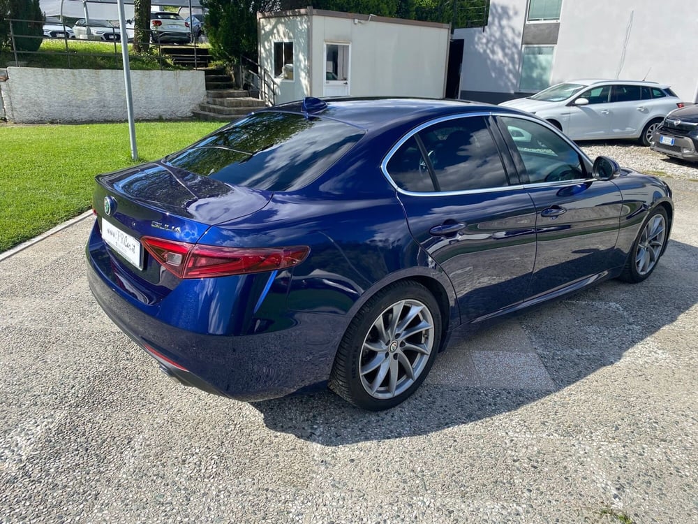 Alfa Romeo Giulia usata a La Spezia (7)
