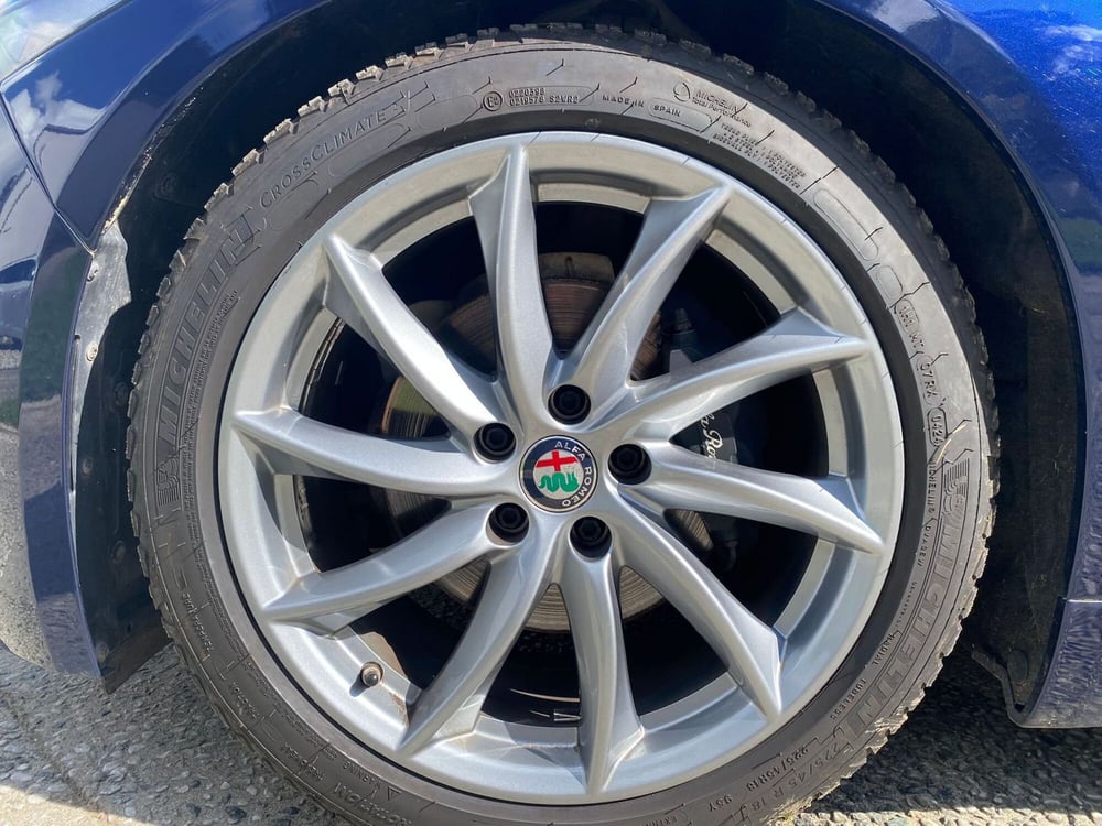 Alfa Romeo Giulia usata a La Spezia (9)