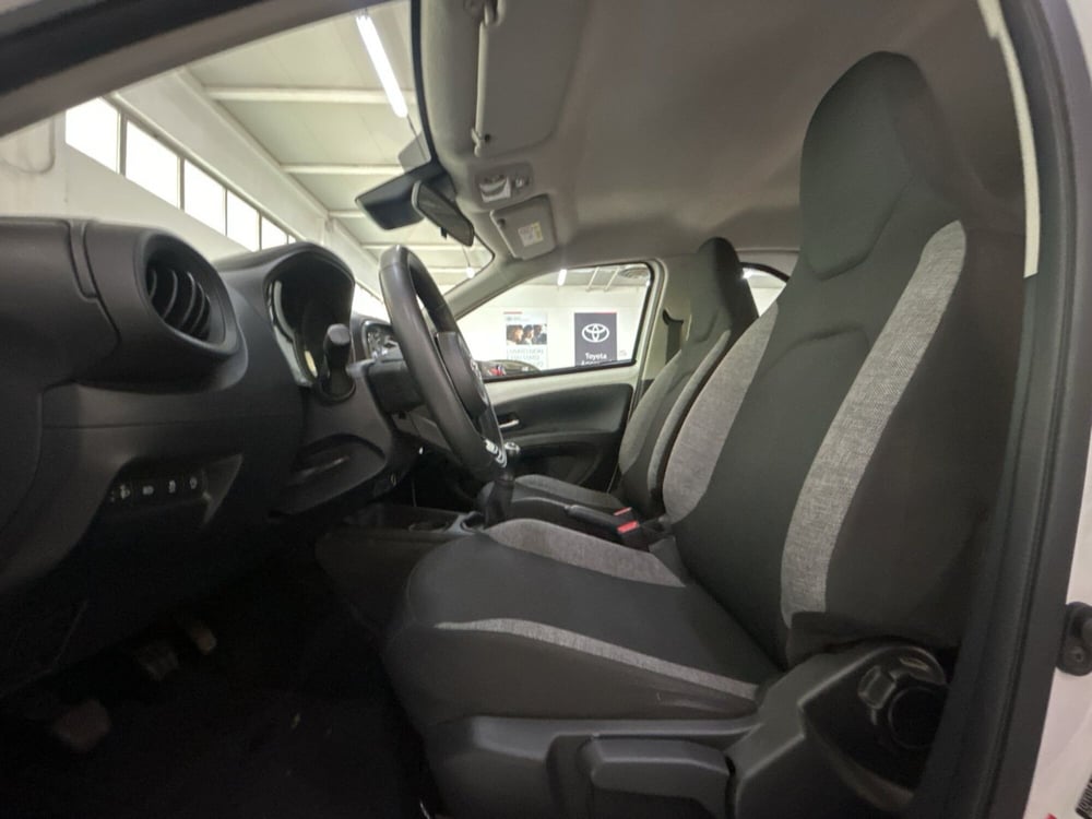 Toyota Aygo X usata a Bologna (8)