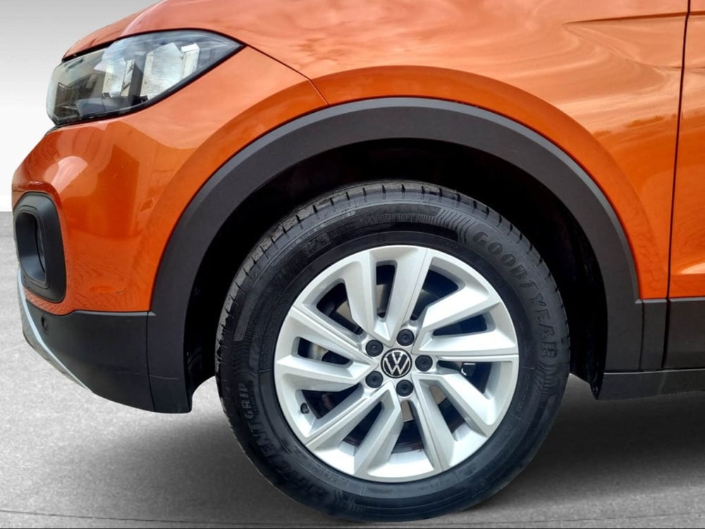 Volkswagen T-Cross usata a Livorno (15)