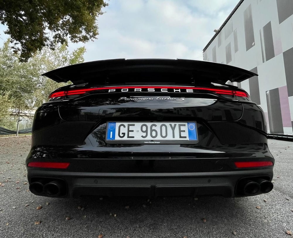 Porsche Panamera usata a Bologna (13)