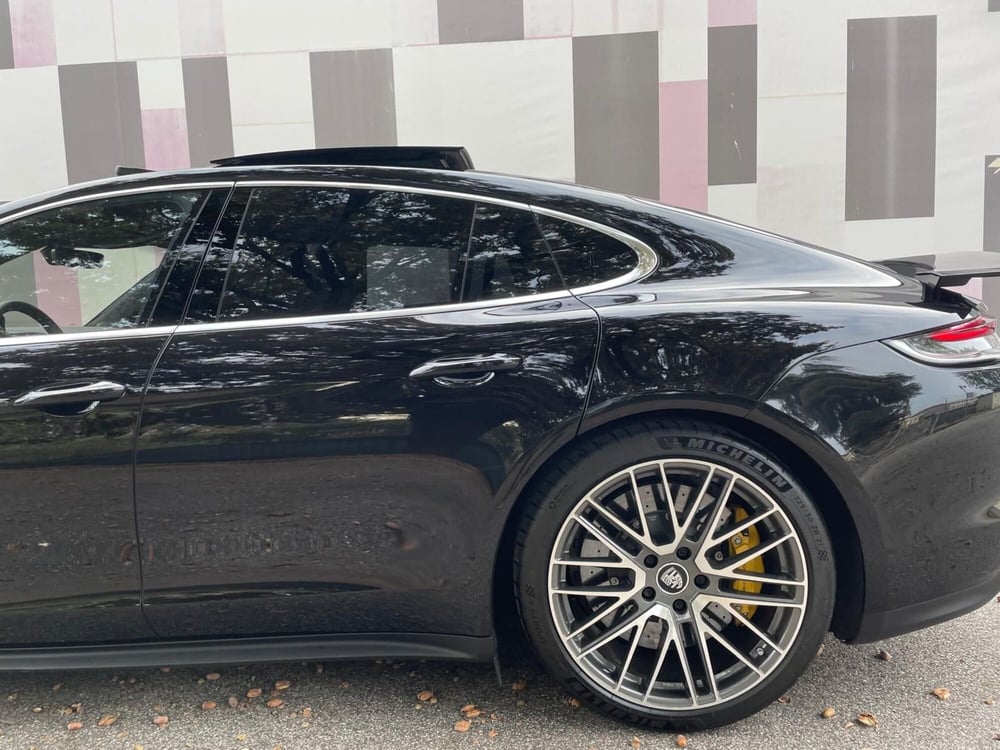 Porsche Panamera usata a Bologna (17)