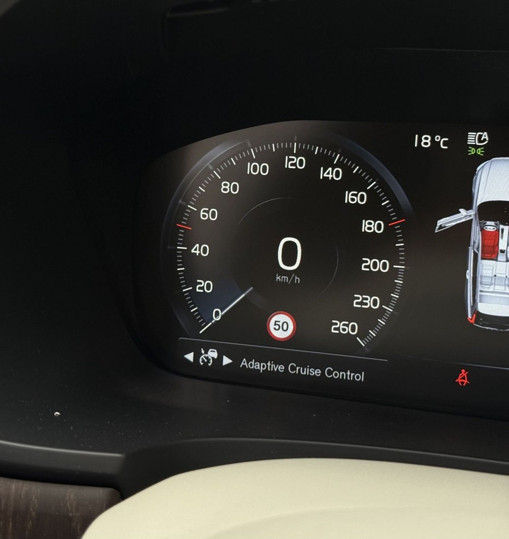 Volvo V90 usata a Parma (10)