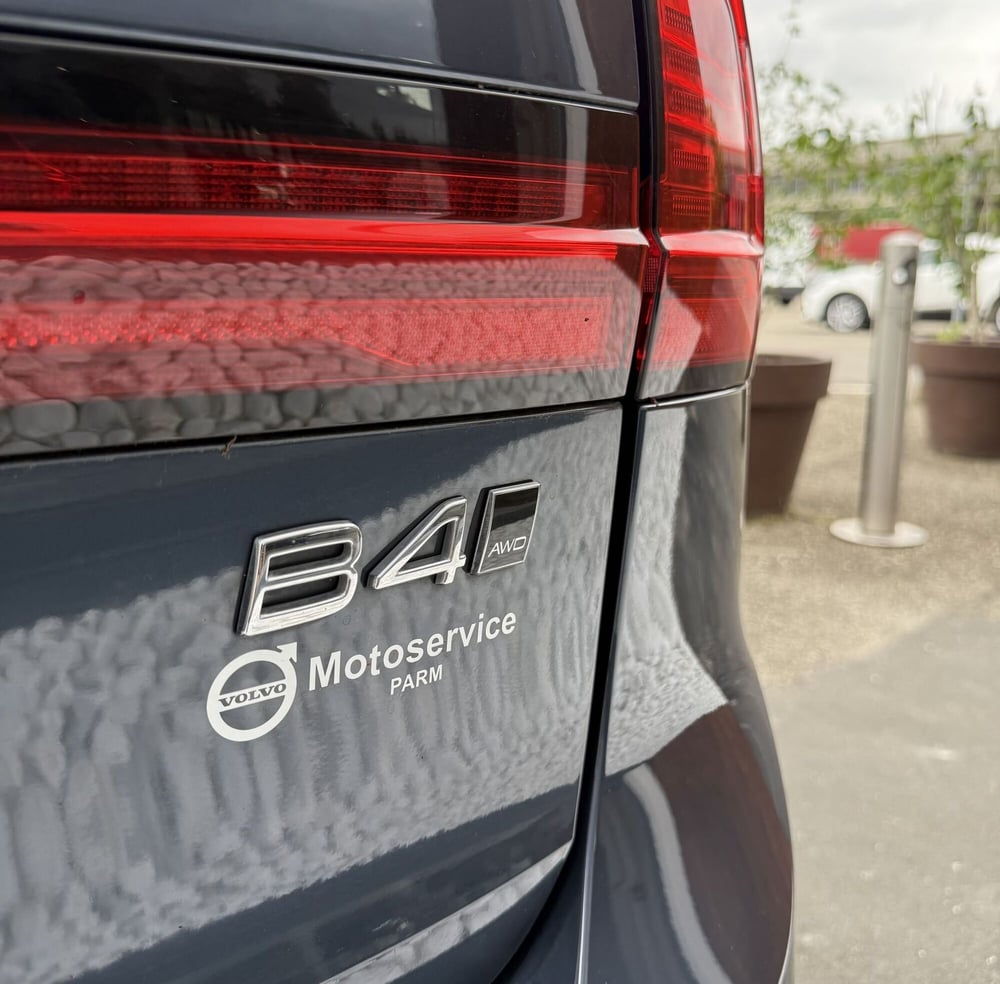 Volvo V90 usata a Parma (18)