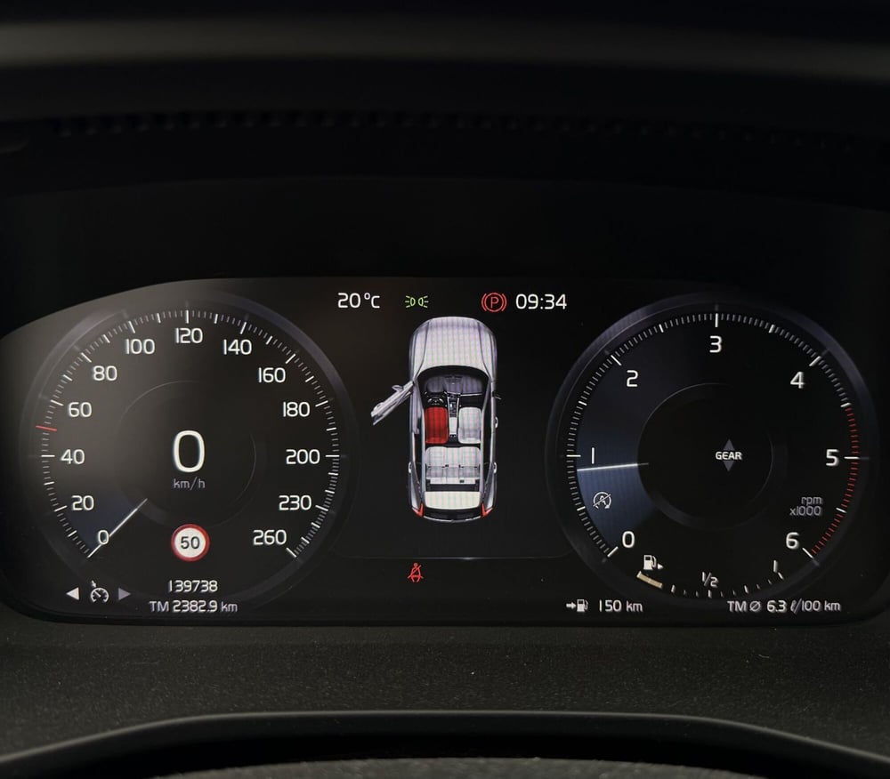 Volvo XC40 usata a Parma (4)