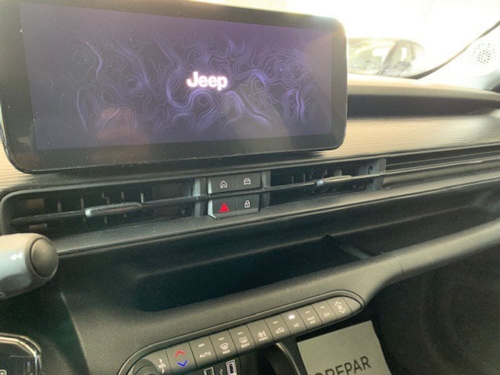Jeep Avenger usata a Milano (10)
