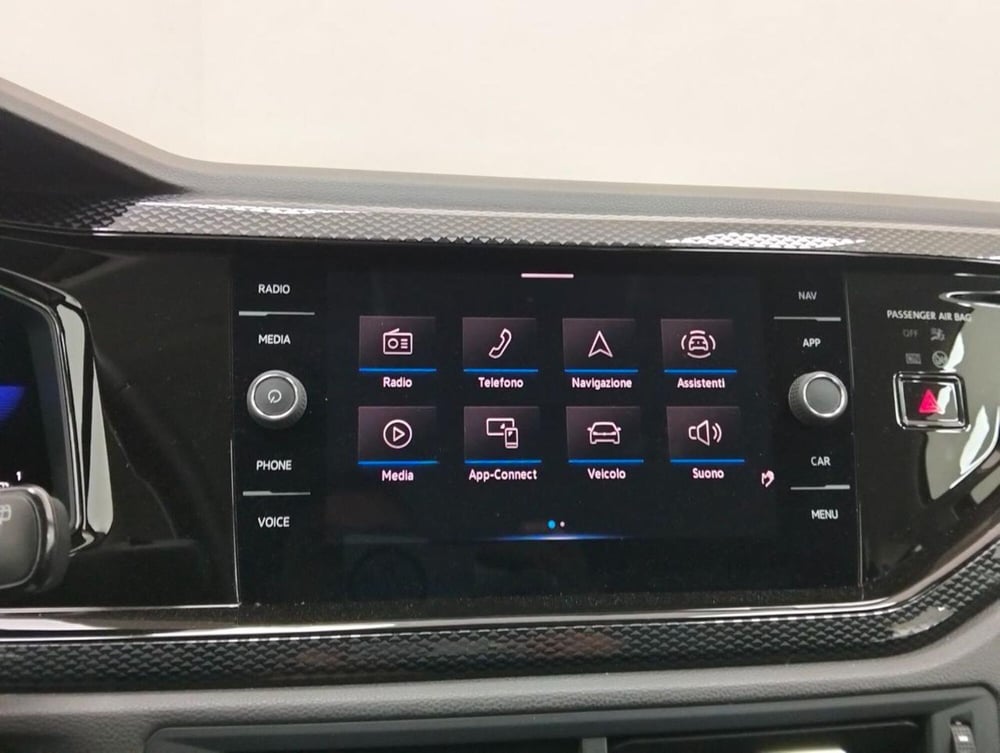 Volkswagen Taigo usata a Como (12)
