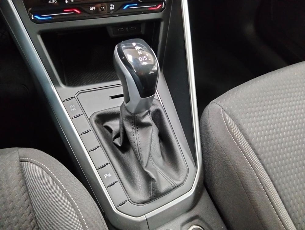 Volkswagen Taigo usata a Como (17)