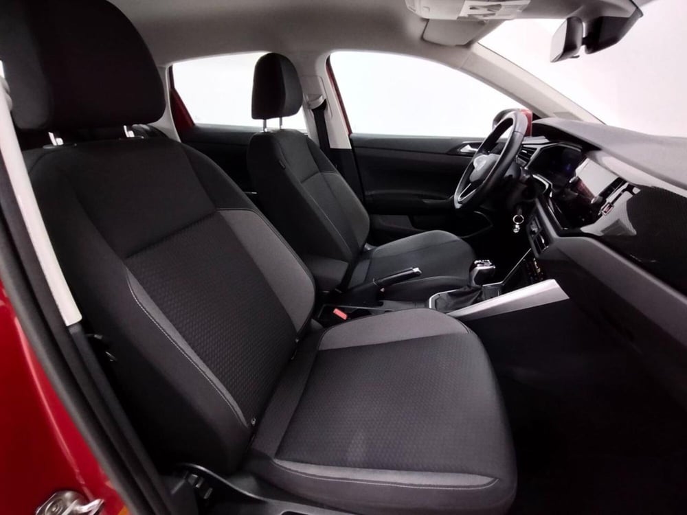 Volkswagen Taigo usata a Como (3)