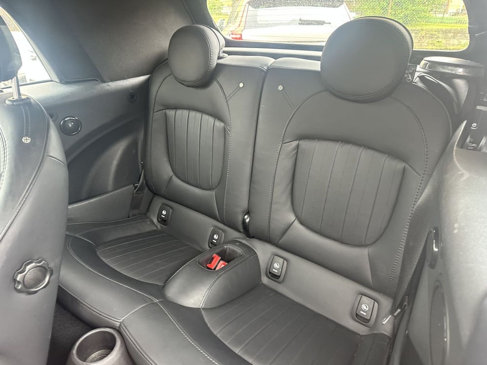 MINI Mini Cabrio usata a Milano (15)