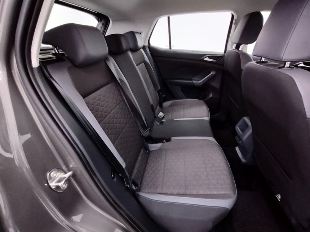 Volkswagen T-Cross usata a Como (4)