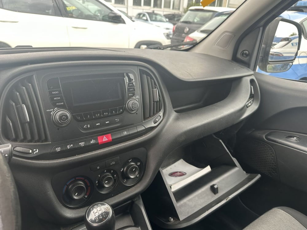 Fiat Doblò Furgone usata a Milano (20)