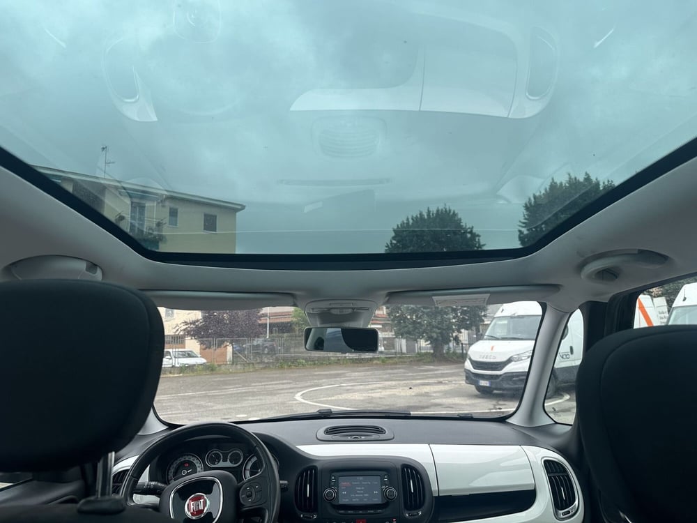 Fiat 500L usata a Milano (12)