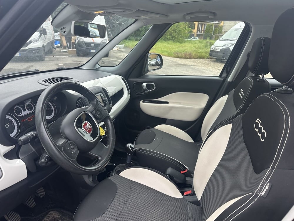 Fiat 500L usata a Milano (15)