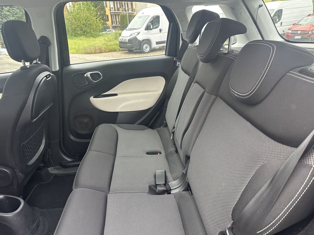Fiat 500L usata a Milano (16)