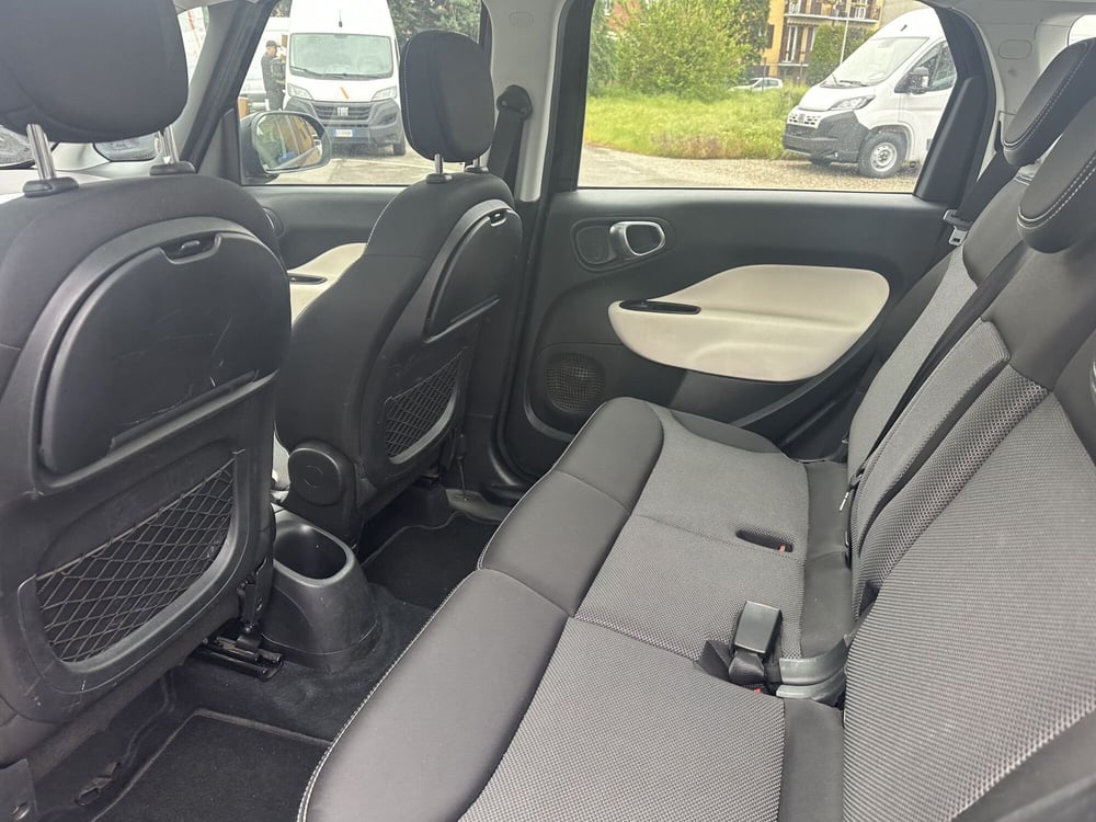 Fiat 500L usata a Milano (17)