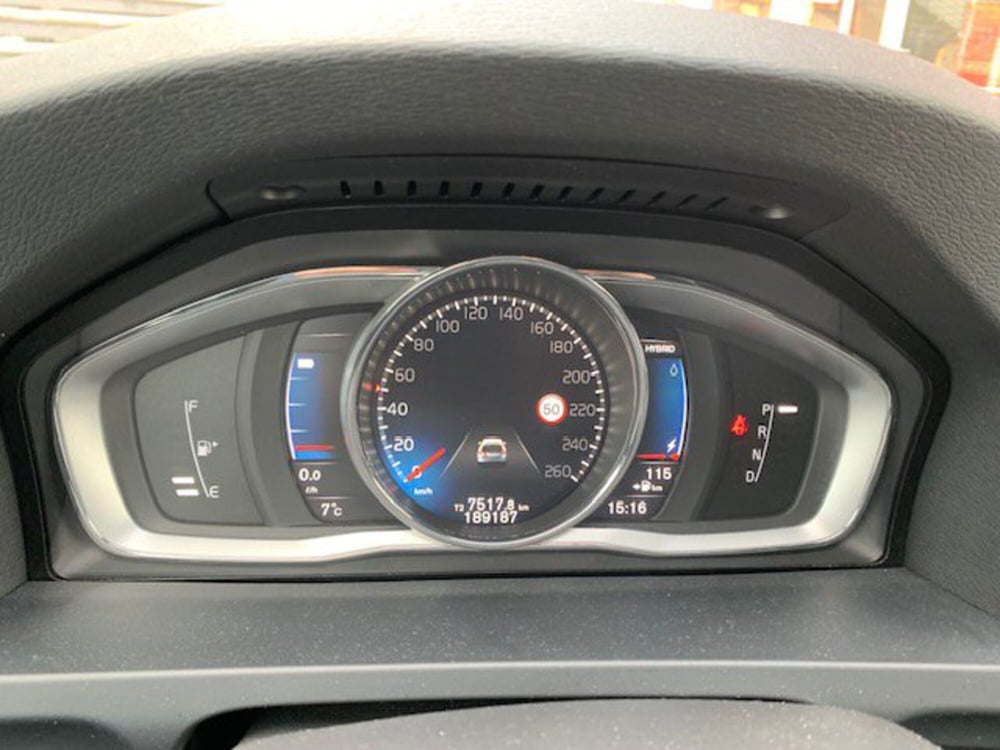 Volvo V60 usata a Milano (12)