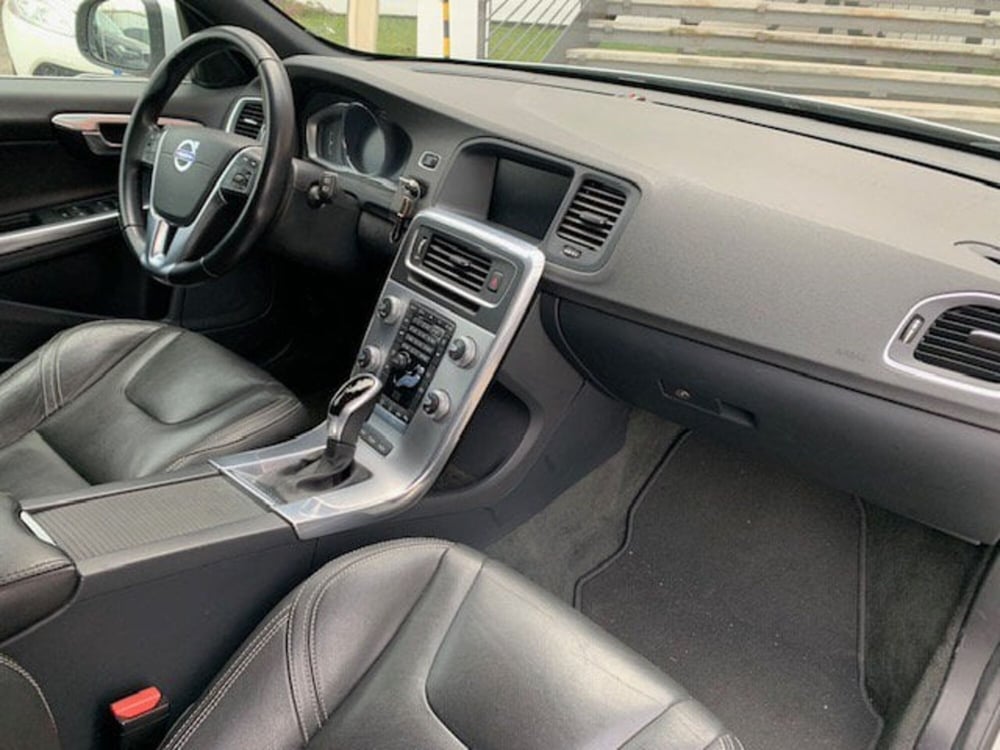 Volvo V60 usata a Milano (8)