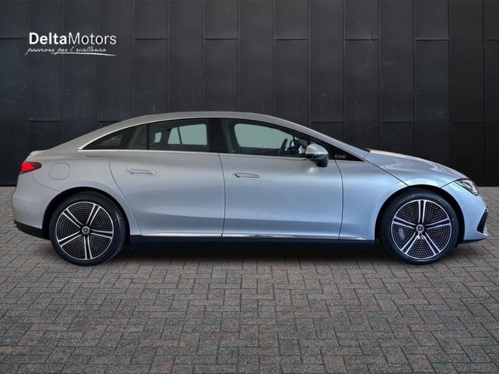 Mercedes-Benz EQE nuova a Rimini (3)