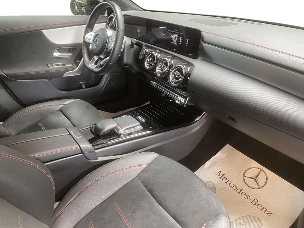 Mercedes-Benz CLA Shooting Brake usata a Napoli (12)