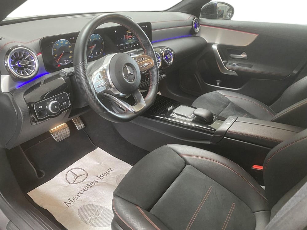 Mercedes-Benz CLA Shooting Brake usata a Napoli (14)