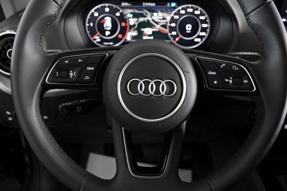 Audi Q2 usata a Novara (8)
