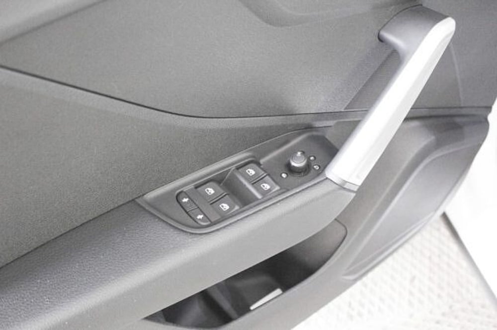 Audi Q2 usata a Novara (7)