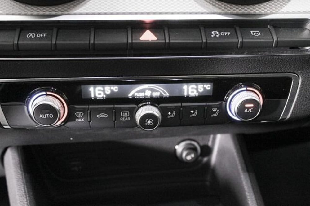 Audi Q2 usata a Novara (8)