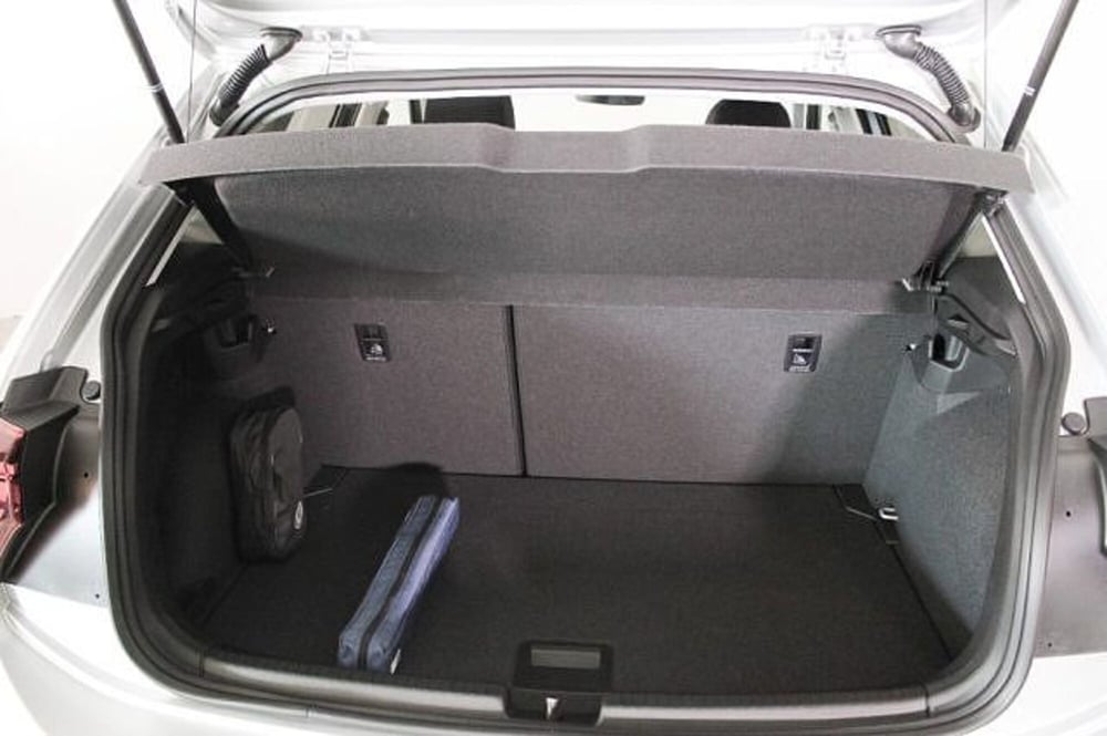 Volkswagen Polo nuova a Novara (10)
