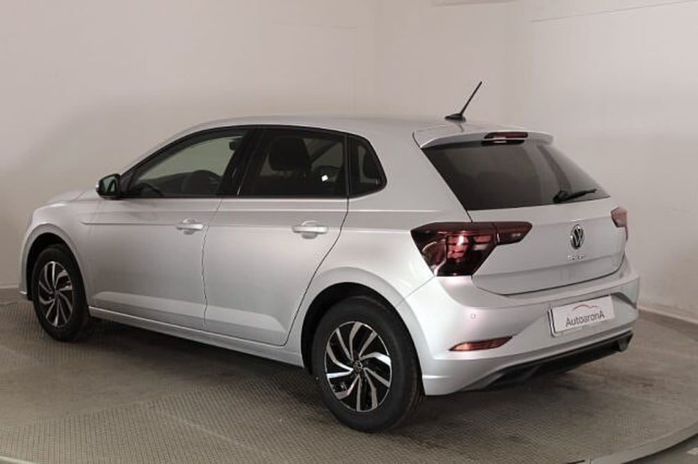 Volkswagen Polo nuova a Novara (4)