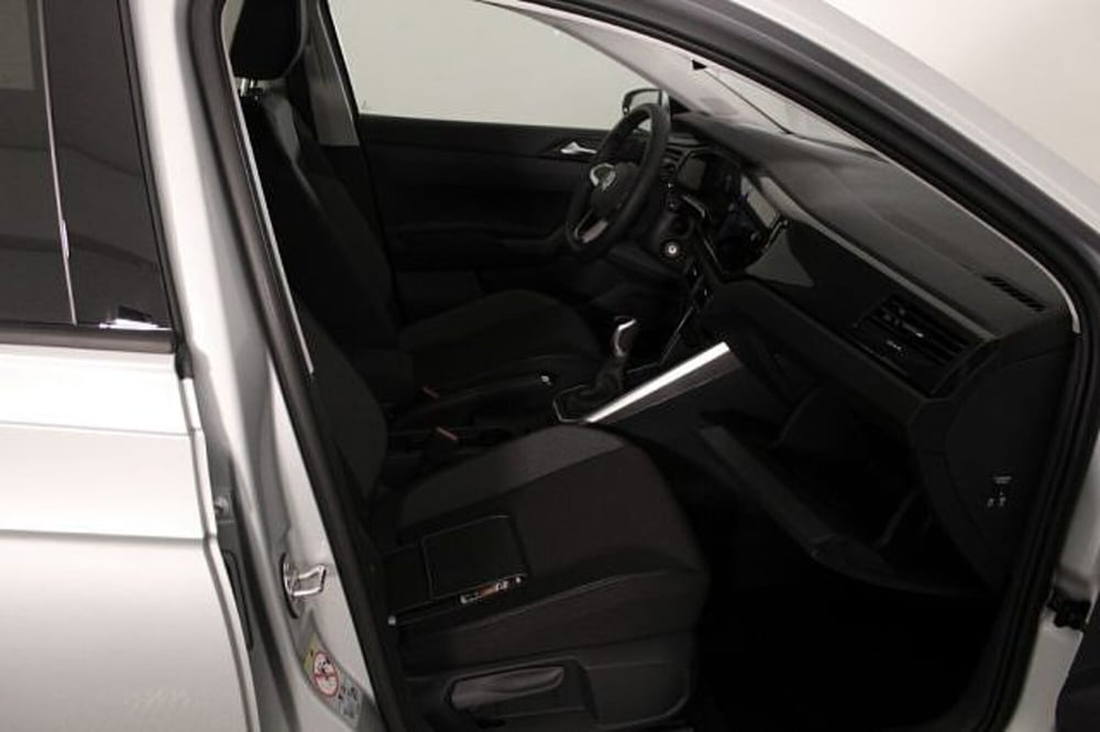 Volkswagen Polo nuova a Novara (8)