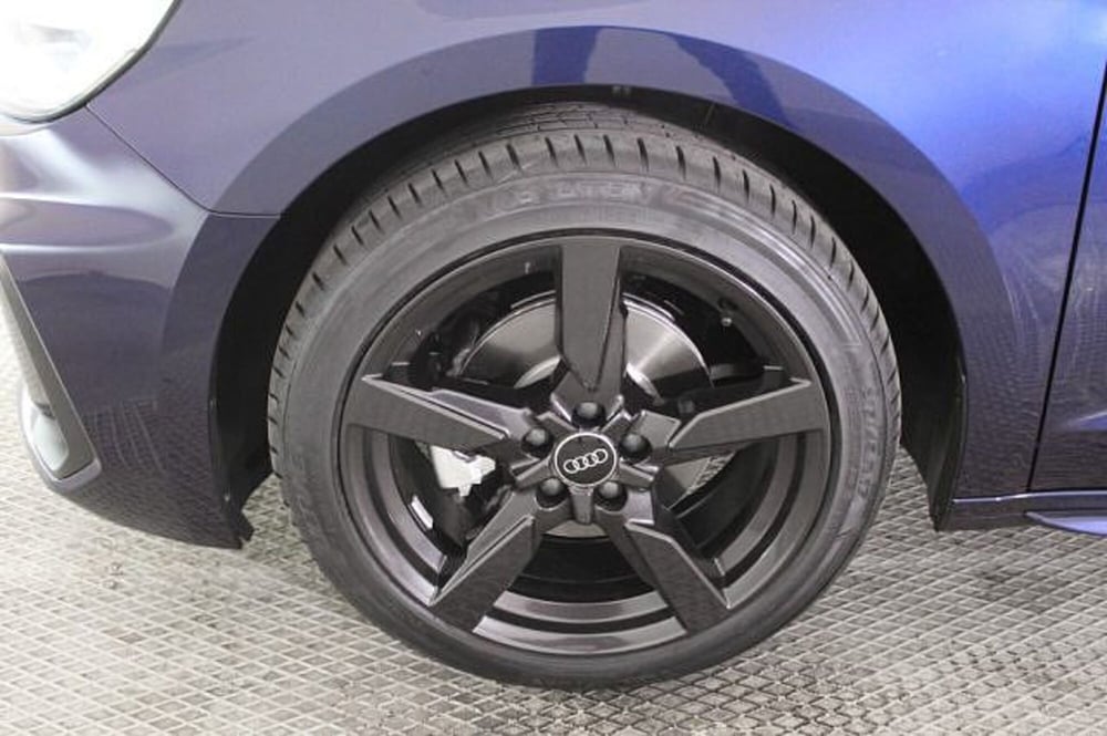 Audi A1 Sportback nuova a Novara (10)