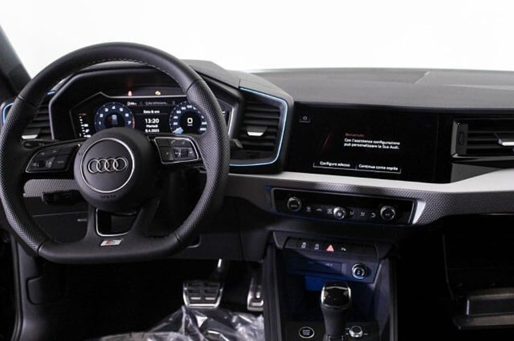 Audi A1 Sportback nuova a Novara (3)