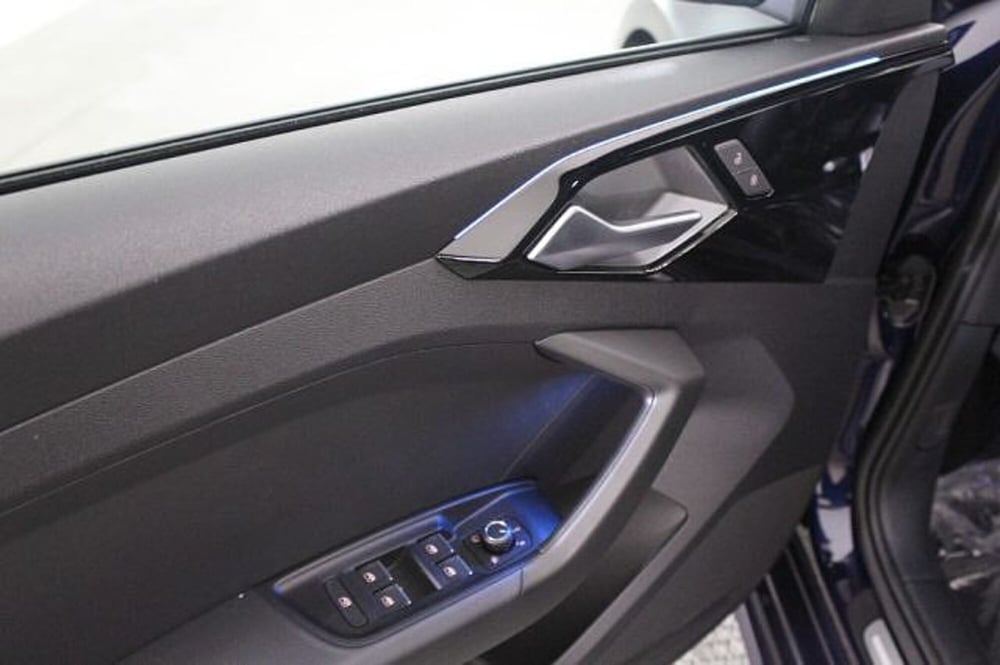 Audi A1 Sportback nuova a Novara (7)